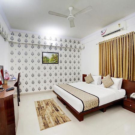 The Liverpool Blue Hotels Bangalore Luaran gambar