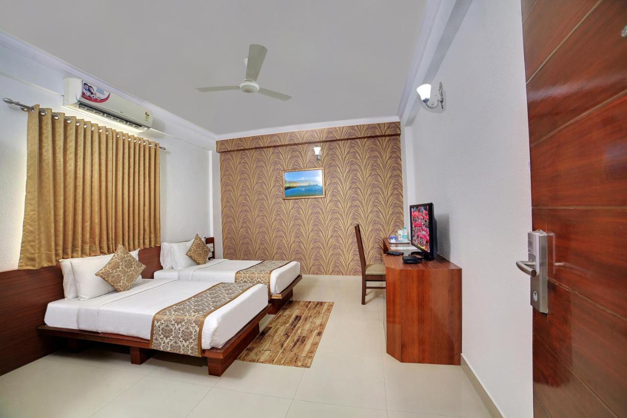 The Liverpool Blue Hotels Bangalore Luaran gambar