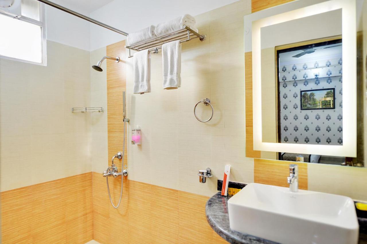 The Liverpool Blue Hotels Bangalore Luaran gambar