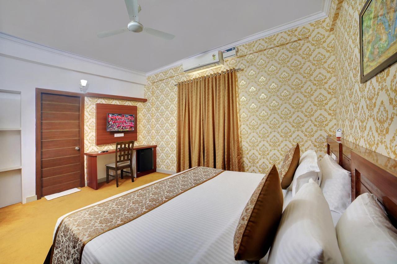 The Liverpool Blue Hotels Bangalore Luaran gambar
