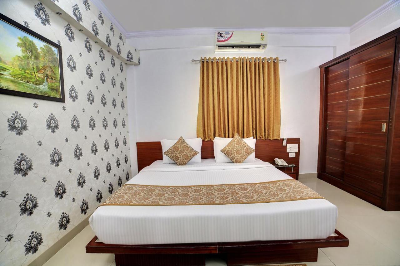 The Liverpool Blue Hotels Bangalore Luaran gambar