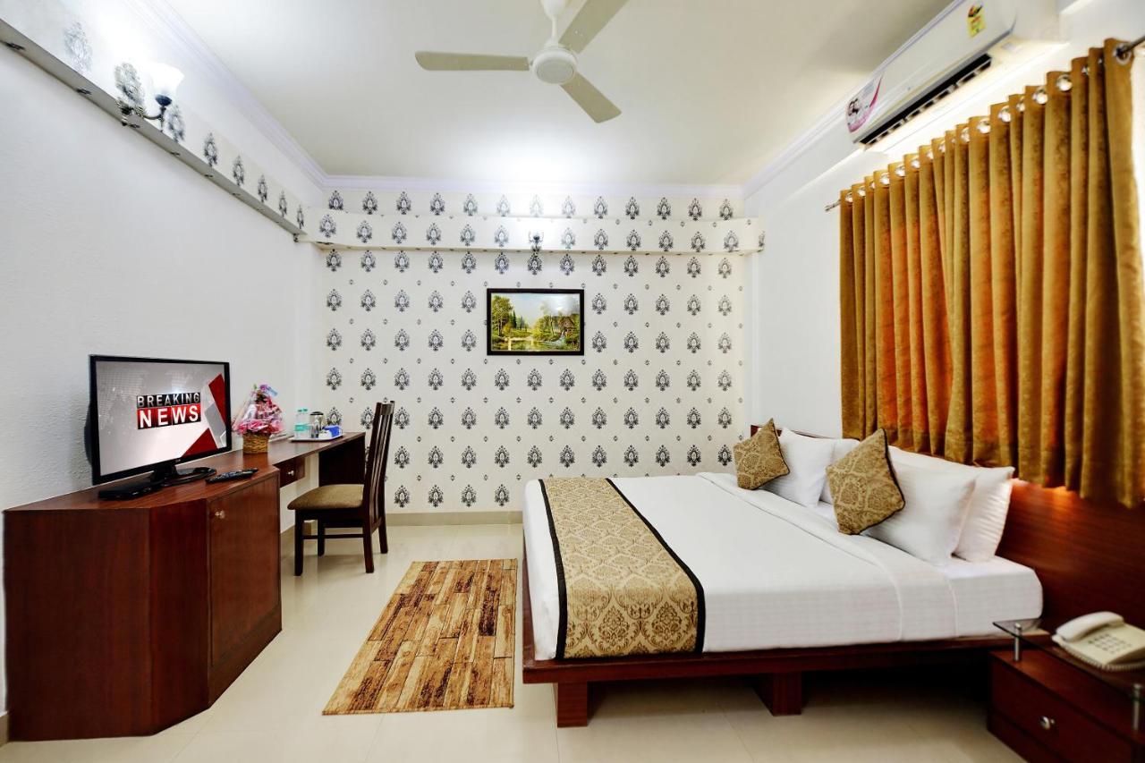 The Liverpool Blue Hotels Bangalore Luaran gambar