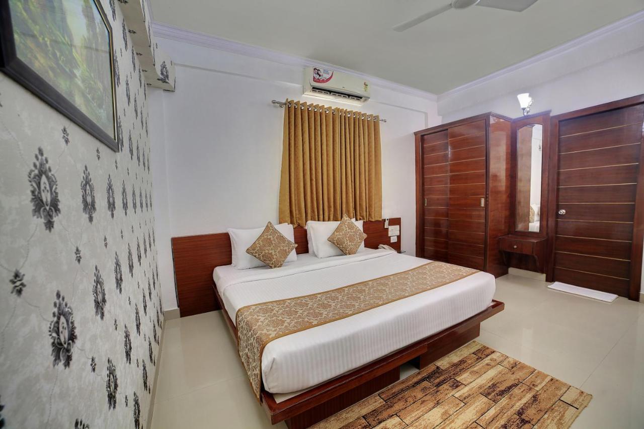 The Liverpool Blue Hotels Bangalore Luaran gambar