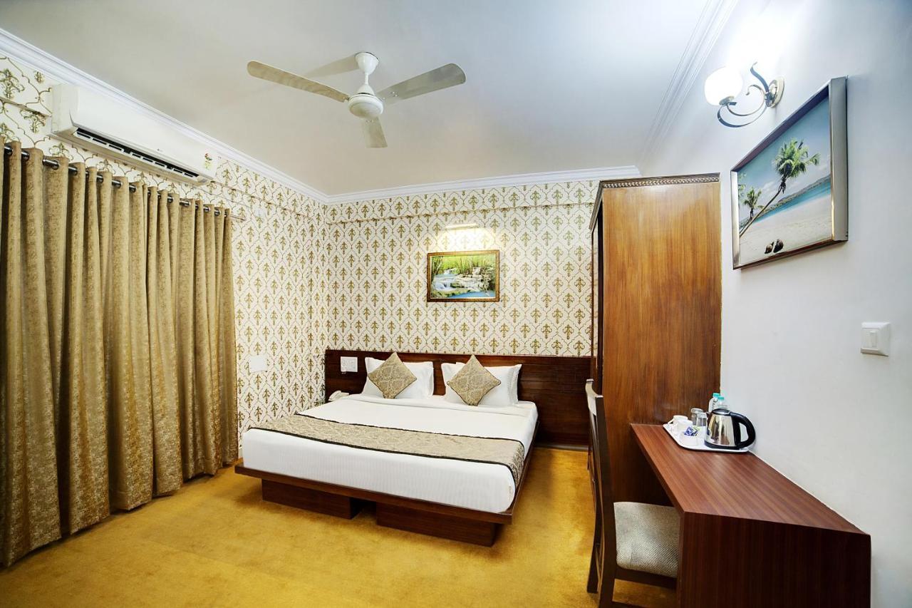 The Liverpool Blue Hotels Bangalore Luaran gambar